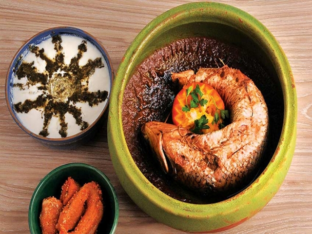 طرز تهیه ماهی شکم پُر گیلانی طرز تهیه ماهی شکم پُر گیلانی