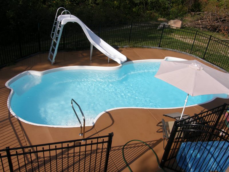 repair-homemade-swimming-pool
