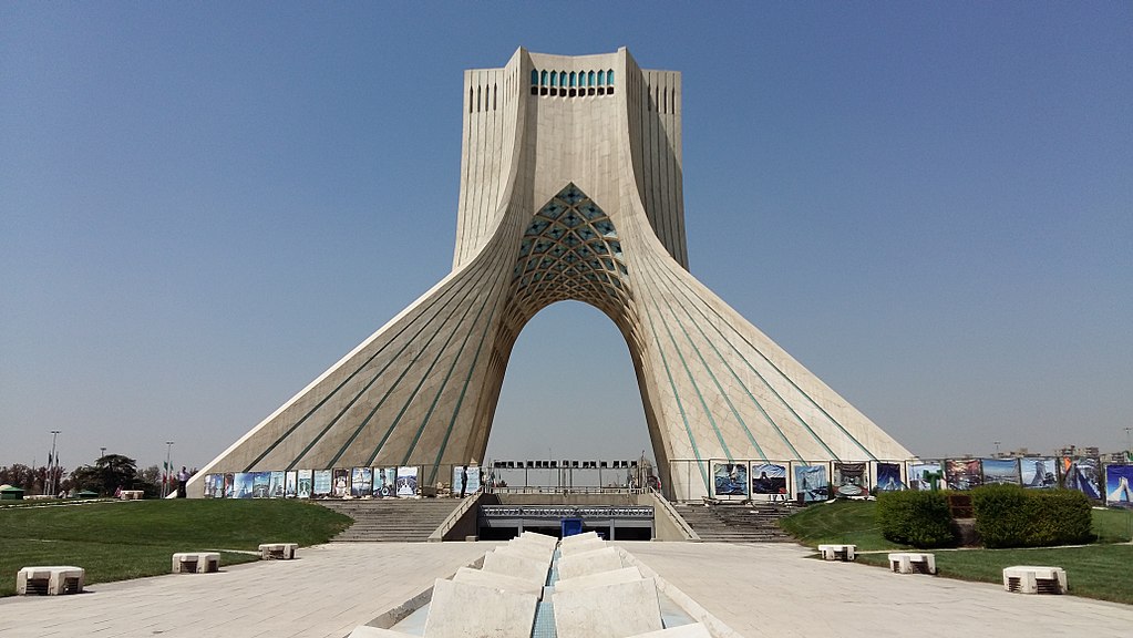 اجاره آپارتمان مبله در تهران : راهکاری برای اسکان در سفرهای نوروزی