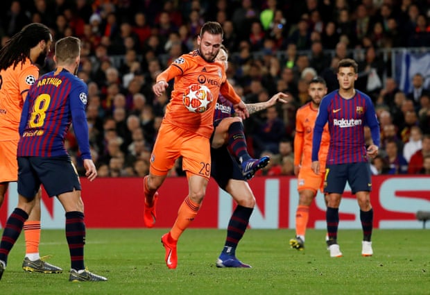 barcelona-wins-against-lyon-in-champions-league barcelona-wins-against-lyon-in-champions-league