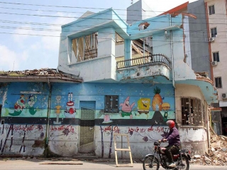 پیگیری حقوقی تخریب خانه مادری هوشنگ ابتهاج آغاز شد