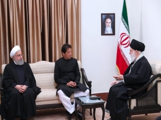 نخست وزیر پاکستان با رهبر معظم انقلاب اسلامی دیدار کرد