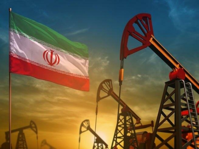 رسانه روس: آمریکا نمی‌تواند صادرات نفت ایران را به صفر برساند