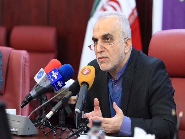 در آستانه نهایی سازی لایحه سهمیه بندی بنزین هستیم در آستانه نهایی سازی لایحه سهمیه بندی بنزین هستیم