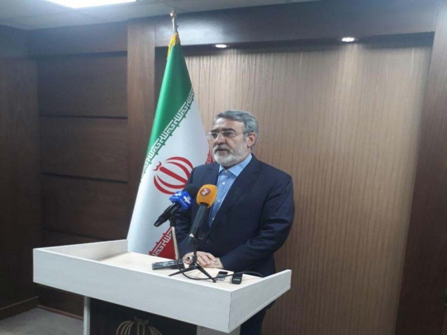 وزیر کشور از ابلاغ دستورالعمل های انتخابات سال جاری خبر داد وزیر کشور از ابلاغ دستورالعمل های انتخابات سال جاری خبر داد