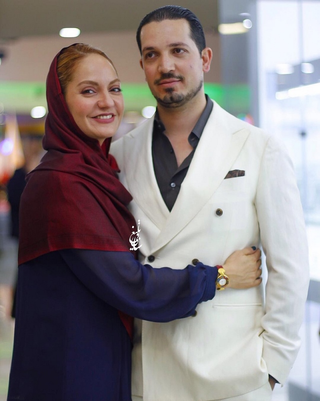 تصویر: https://files.asemooni.com/storage/cdn/2019/05/3-Iranian-actors-and-their-wives-2-Copy.jpg