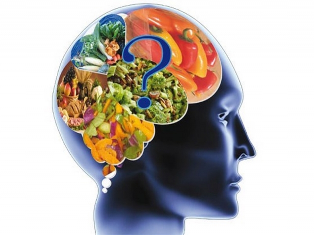 10 ماده غذایی که باعث افزایش هوش و تقویت حافظه شما می شود
