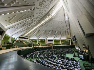 تایید مجازات اعدام را برای اسیدپاشی در مجلس