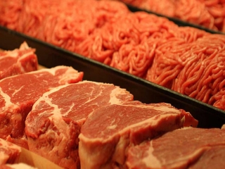 کاهش نرخ ارز راه اصلی کنترل قیمت گوشت