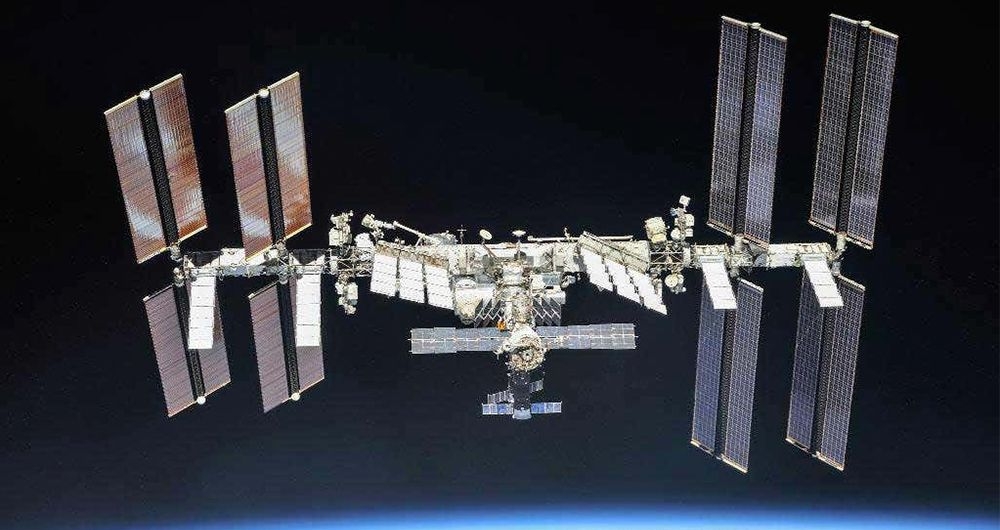 سفر به فضا برای گردشگری محقق می شود