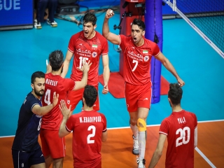 لیگ ملت های والیبال ؛ ایران 3 - 0 ژاپن ؛ ادامه روند شگفت انگیز این بار در برابر صاحب خانه