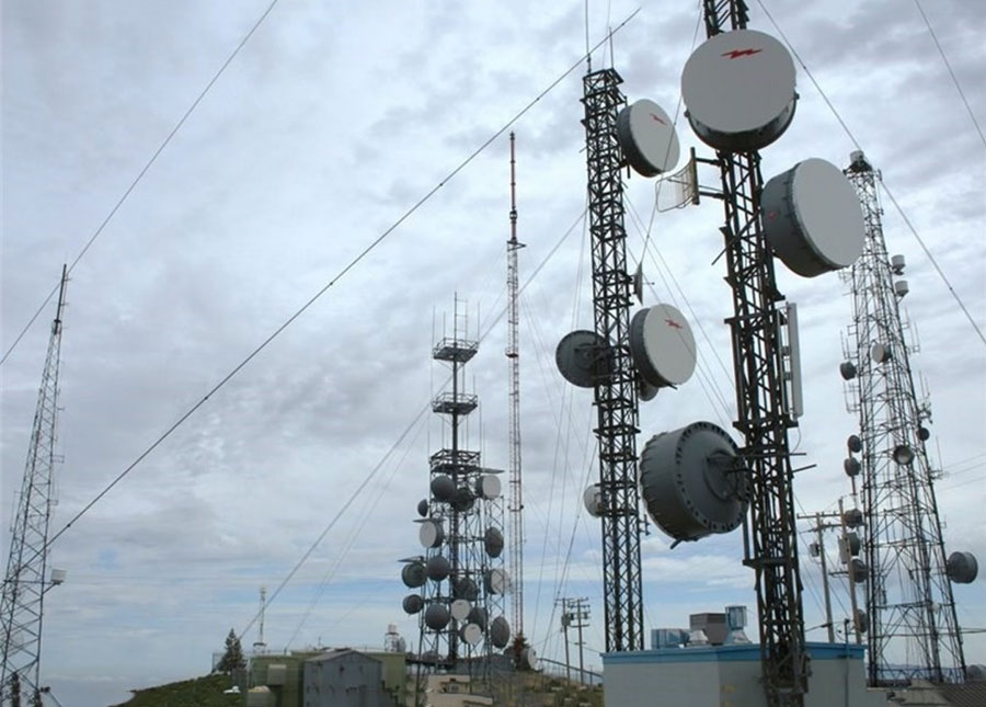 عاملان ایجاد اختلال در آنتن دهی تلفنهای همراه دستگیر شدند - Arrest of perpetrators of interruptions in mobile phone antennas عاملان ایجاد اختلال در آنتن دهی تلفنهای همراه دستگیر شدند - Arrest of perpetrators of interruptions in mobile phone antennas