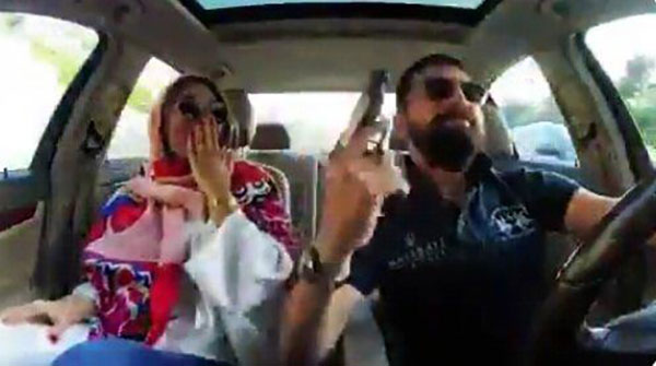 واکنش پلیس به فیلم مسلحانه محسن افشانی و همسرش - Police reaction to armed film of Mohsen Afshani and his wife واکنش پلیس به فیلم مسلحانه محسن افشانی و همسرش - Police reaction to armed film of Mohsen Afshani and his wife