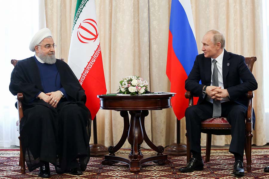دیدار روحانی با رئیس‌ جمهور روسیه در حاشیه نوزدهمین اجلاس سران کشور‌های سازمان شانگهای