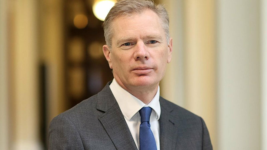 سفیر انگلیس به وزارت خارجه ایران احضار شده است یا نه - The British ambassador has been summoned to the Iranian Foreign Ministry or not سفیر انگلیس به وزارت خارجه ایران احضار شده است یا نه - The British ambassador has been summoned to the Iranian Foreign Ministry or not