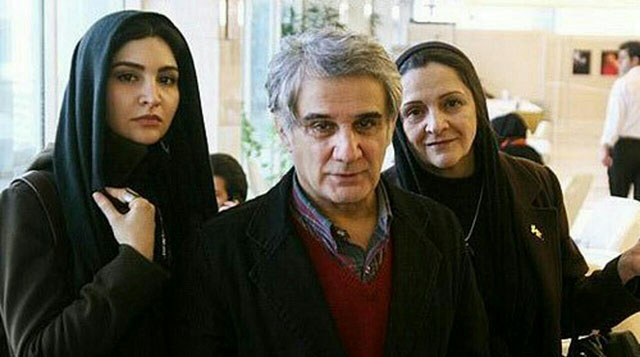 مهدی هاشمی در کنار همسر اولش گلاب آدینه و دخترشان نورا