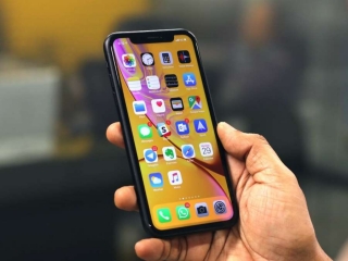 آیفون XR؛ پرفروش ترین گوشی سه ماهه دوم سال 2019 در بریتانیا