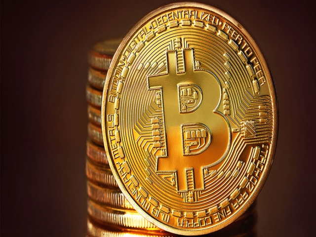 تولید و استخراج بیت کوین غیر قانونی است تولید و استخراج بیت کوین غیر قانونی است