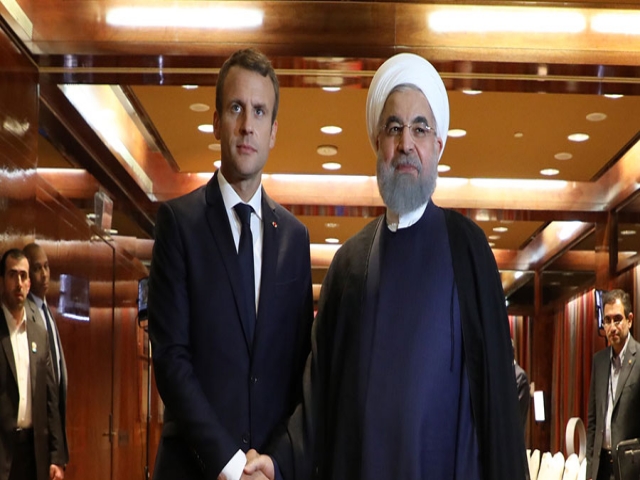 روحانی پیام کتبی مکرون را دریافت کرد روحانی پیام کتبی مکرون را دریافت کرد
