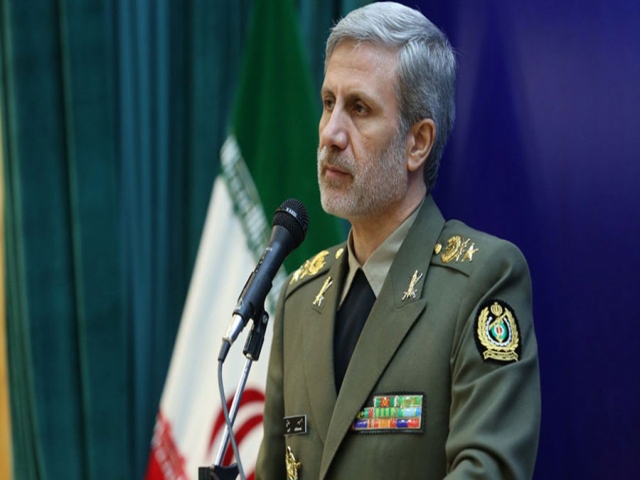 وزیر دفاع به ادعای ترامپ درباره پهپاد ایرانی واکنش نشان داد