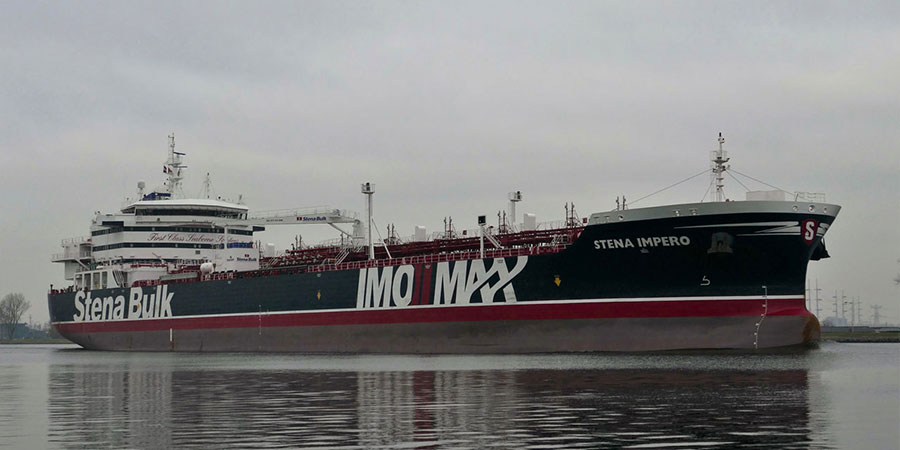 عمان از ایران خواست نفت‌کش توقیف شده انگلیسی را آزاد کند - Oman has asked Iran to release British tanker