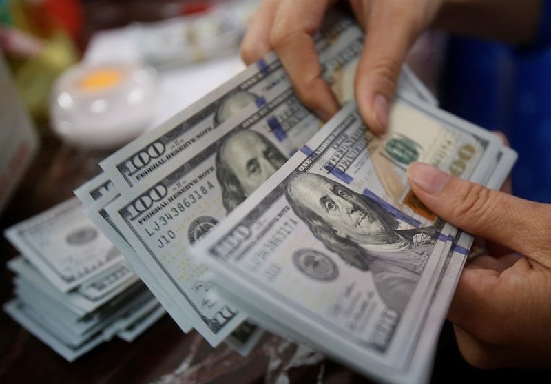 فروش ارز به زائران حج تمتع آغاز شد - Sale of currency to pilgrims of Hajj began فروش ارز به زائران حج تمتع آغاز شد - Sale of currency to pilgrims of Hajj began