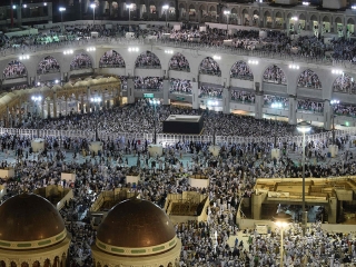 اقدامی بی سابقه در عربستان : آزادی موقت تعدادی زندانی برای شرکت در مراسم حج