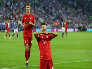 شالکه 0 - 3 بایرن مونیخ ؛ ماشین گلزنی همچنان مثل ساعت کار میکند !