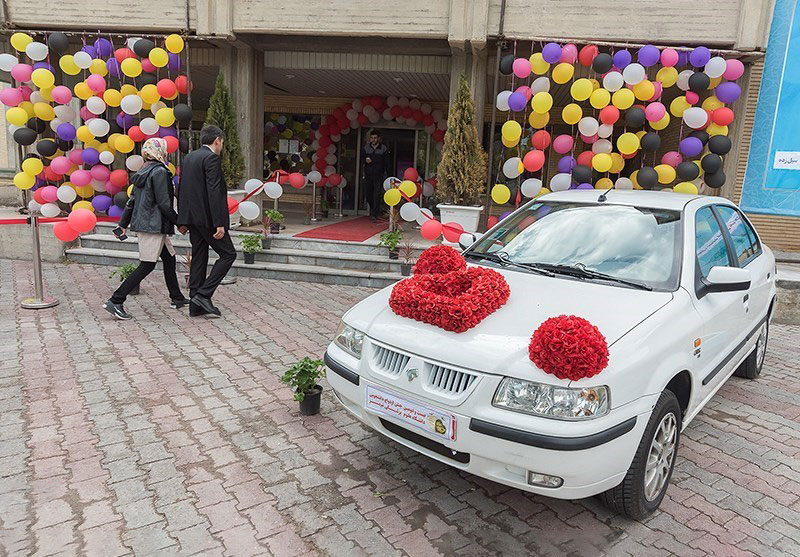 کاهش 37درصدی ازدواج بهدلایل معیشتی و فرهنگی - 37% reduction in marriage due to livelihoods and cultures کاهش 37درصدی ازدواج بهدلایل معیشتی و فرهنگی - 37% reduction in marriage due to livelihoods and cultures