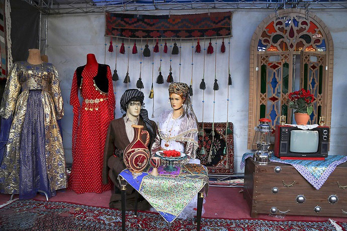 جشنواره « مُد» و « لباس کُردی » در سنندج برگزار شد