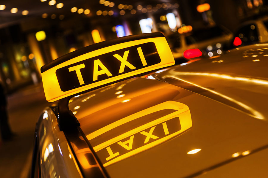 لزوم تایید صلاحیت مسافربرهای اینترنتی توسط پلیس - The need for police approval of Internet taxi drivers لزوم تایید صلاحیت مسافربرهای اینترنتی توسط پلیس - The need for police approval of Internet taxi drivers
