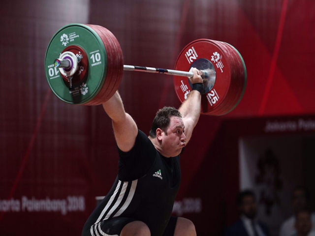 شوک به وزنه برداری ایران در آستانه المپیک