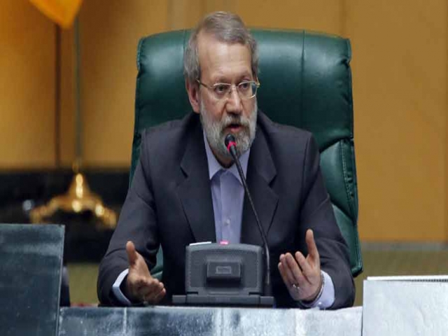رئیس مجلس : سهمیه سوخت برای مردم با نرخ فعلی باقی بماند رئیس مجلس : سهمیه سوخت برای مردم با نرخ فعلی باقی بماند