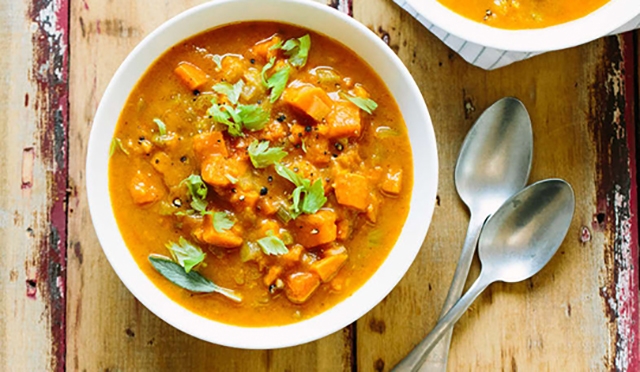 طرز تهیه خوراک سیب زمینی گیاهی