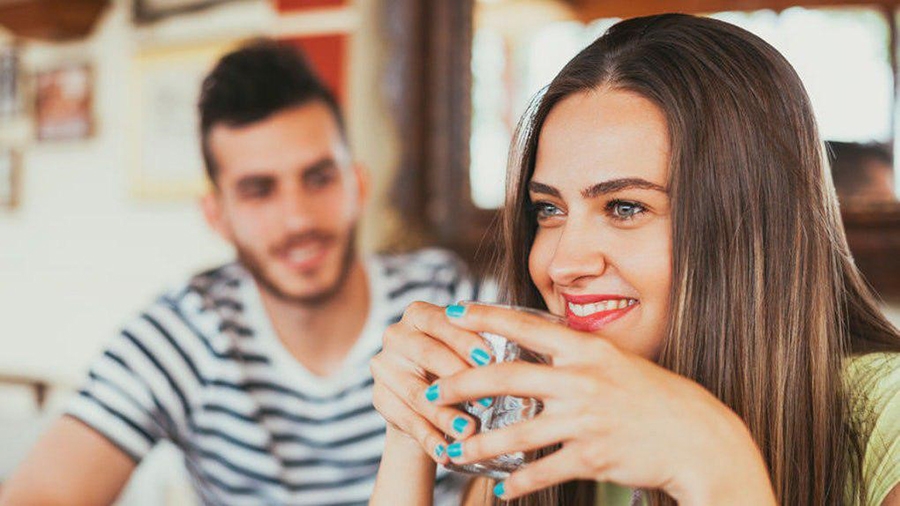 چگونه یک پسر را دیوانه خود کنیم