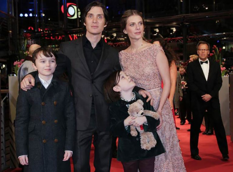 کیلین مورفی در کنار همسر و فرزندانش