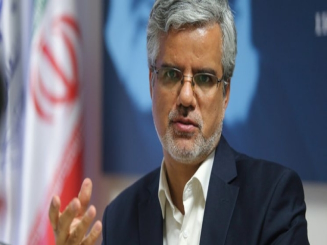 در اعتراض به افزایش قیمت بنزین: محمود صادقی استعفا می‌کند