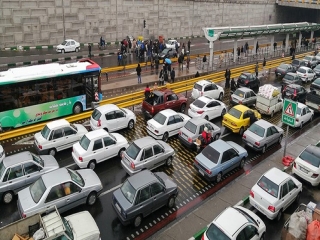 اعتراضات به گرانی بنزین در تهران
