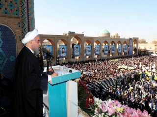 سخنرانی رئیس جمهور در جمع مردم یزد درباره مبارزه با فساد