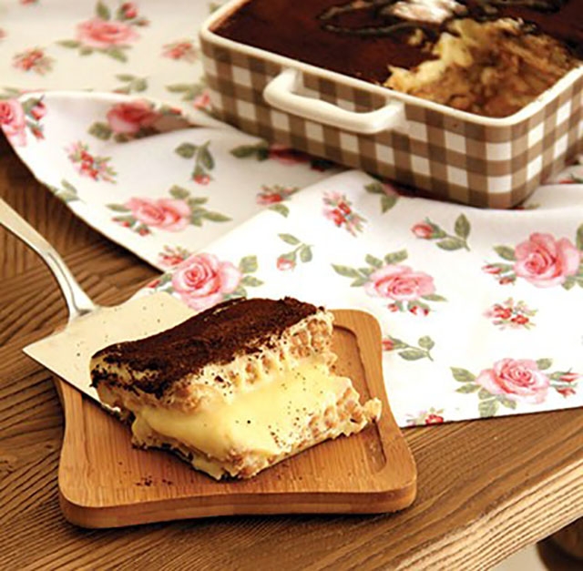 دسر بیسکویت پاییزی ؛ خوش طعم و لذیذ