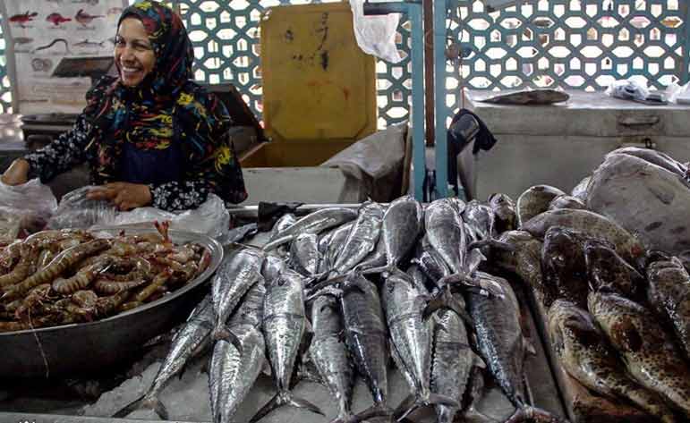 استفاده از آبزیان حرام‌گوشت در کنسرو‌ها و رستوران‌ها صحت دارد - Is it right to use haram aquaculture in cans and restaurants