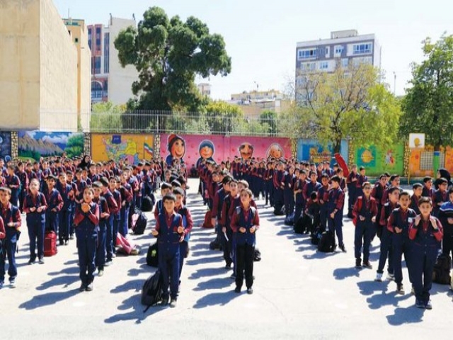 تعطیلی زنگ ورزش مدارس شهر و بخشی از استان تهران