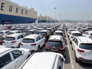 ممنوعیت واردات خودرو در سال دیگر