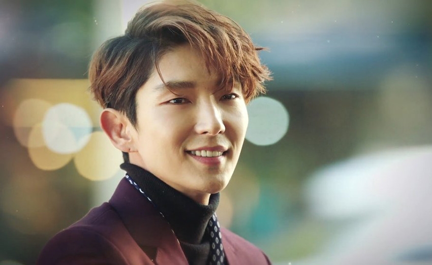 بیوگرافی لی جون کی