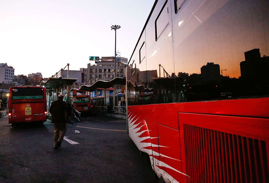 بعد از مطرح شدن فروش صندلی اتوبوسها مدیرعامل اتوبوسرانی برکنار می شود - After proposing the sale of bus seats , the bus manager will be fired بعد از مطرح شدن فروش صندلی اتوبوسها مدیرعامل اتوبوسرانی برکنار می شود - After proposing the sale of bus seats , the bus manager will be fired
