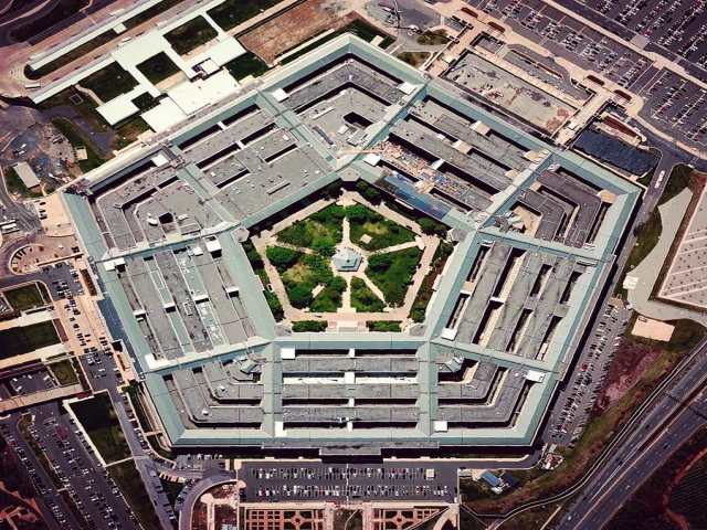 پنتاگون ، مرکز و مقر فرماندهی وزارت دفاع ایالات متحده آمریکا