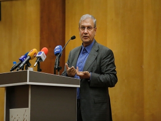 ربیعی : دولت تا عصر روز جمعه از علت سقوط هواپیمای اوکراینی مطلع نبود