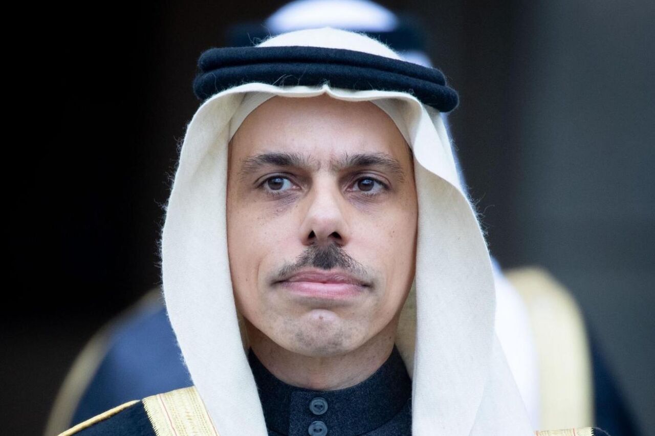عربستان برای مذاکره با ایران اعلام آمادگی کرد - Saudi Arabia announced readiness to negotiate with Iran عربستان برای مذاکره با ایران اعلام آمادگی کرد - Saudi Arabia announced readiness to negotiate with Iran