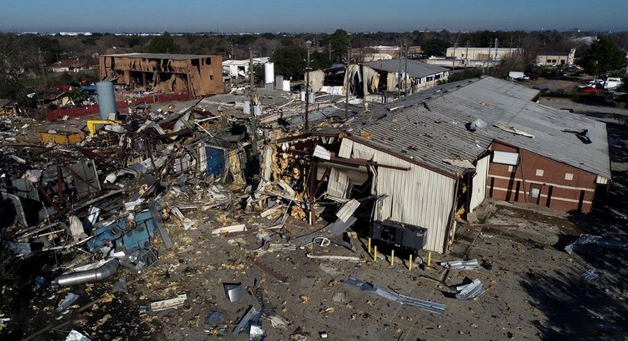 انفجاری مهیب در کارخانه ای در هیوستون ایالت تگزاس آمریکا