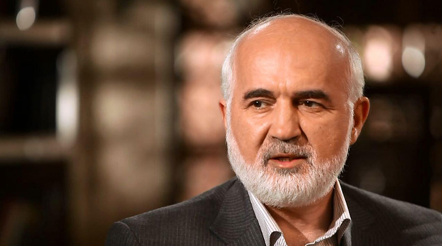 در همان ابتدا حقیقت باید به مردم اعلام میشد - the truth had to be announced to the people در همان ابتدا حقیقت باید به مردم اعلام میشد - the truth had to be announced to the people